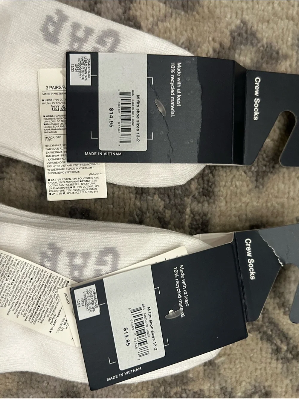 🤍 Gap Kid’s White Crew Socks - 6 Pairs - Kids Medium Fits Kids Shoe Sizes 13-2